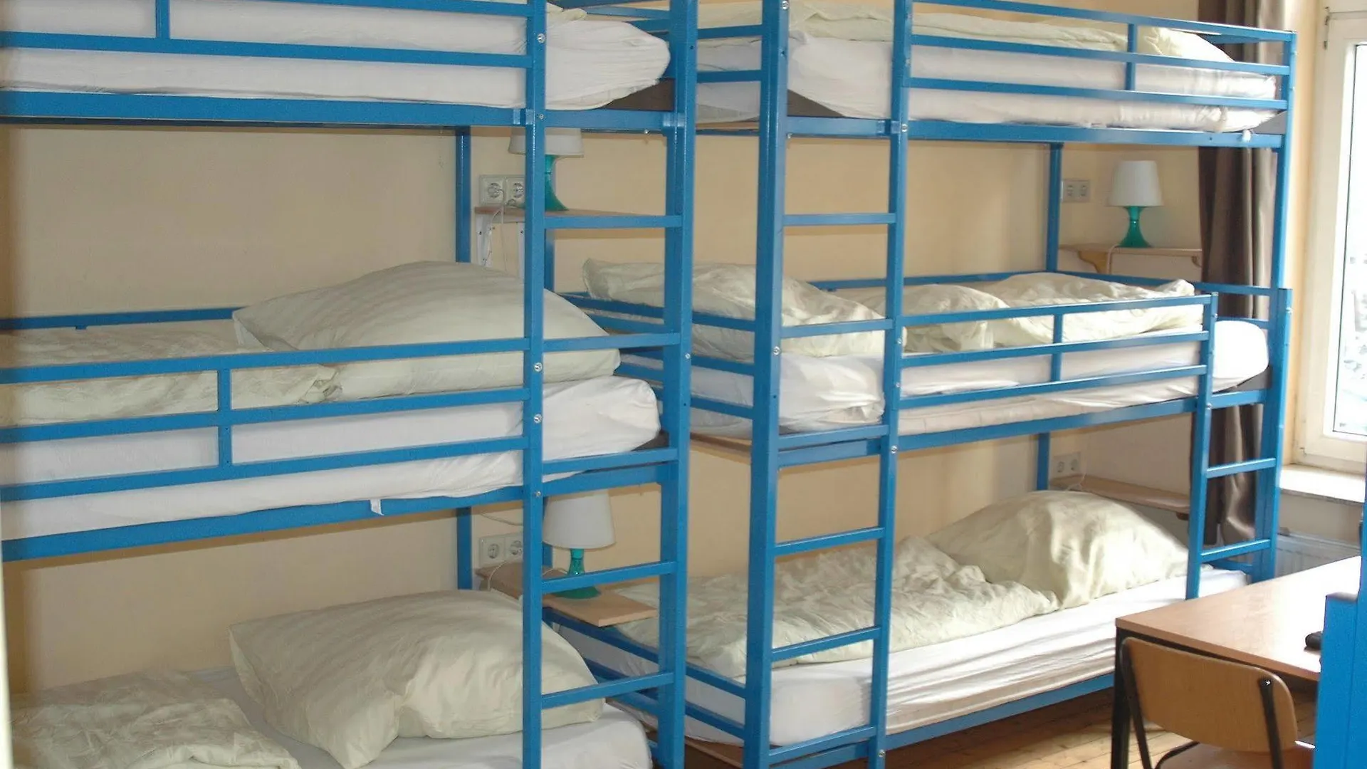 Buch-Ein-Bett Hostel Hamburg