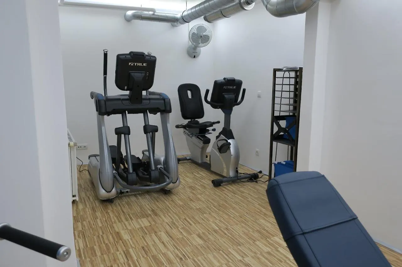 Buch-Ein-Bett Hostel Hamburg 0*,  Germany